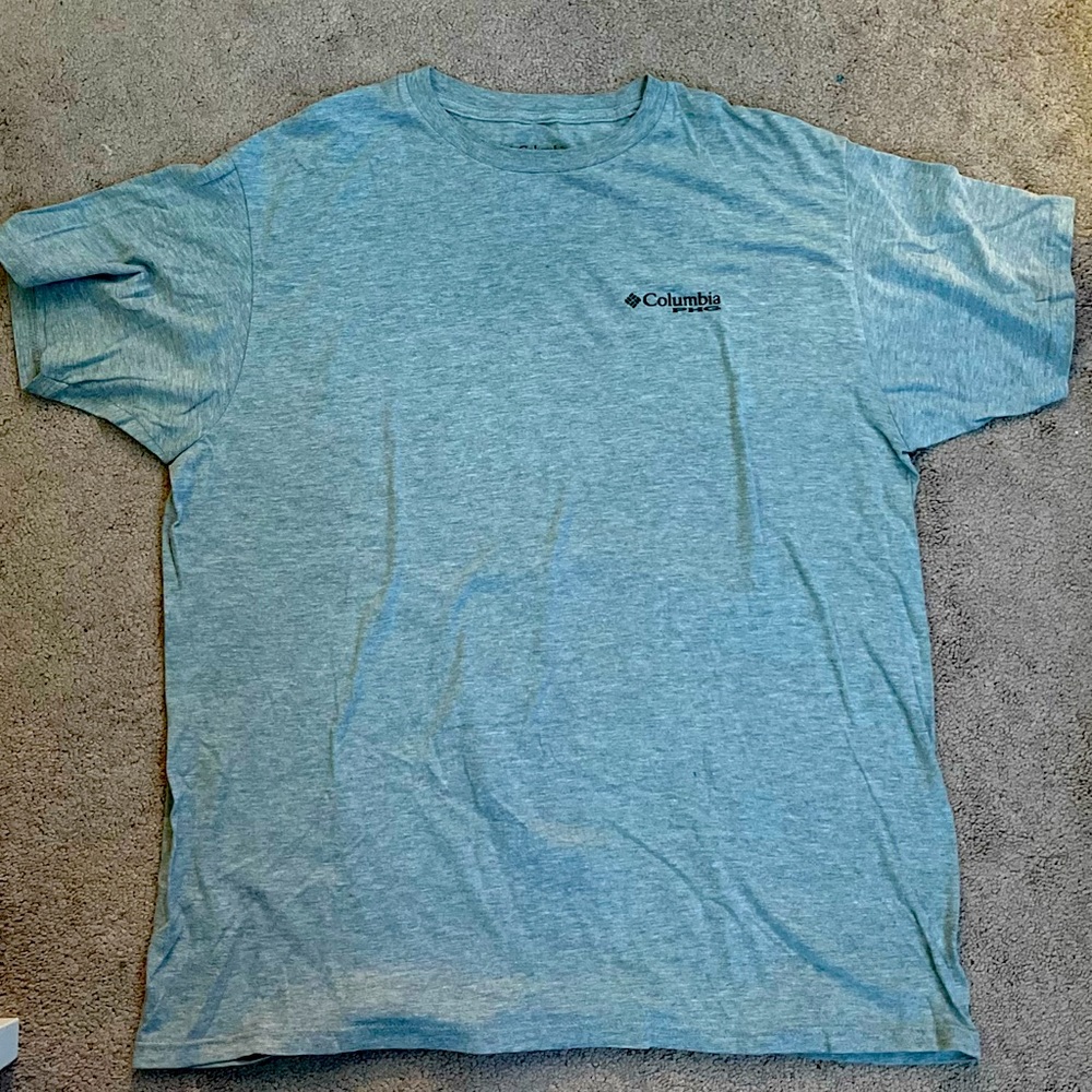 Columbia shirt size XL